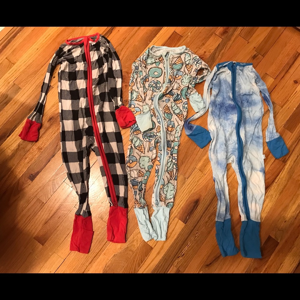 3 Little sleepies 12-18 month pajamas bundle